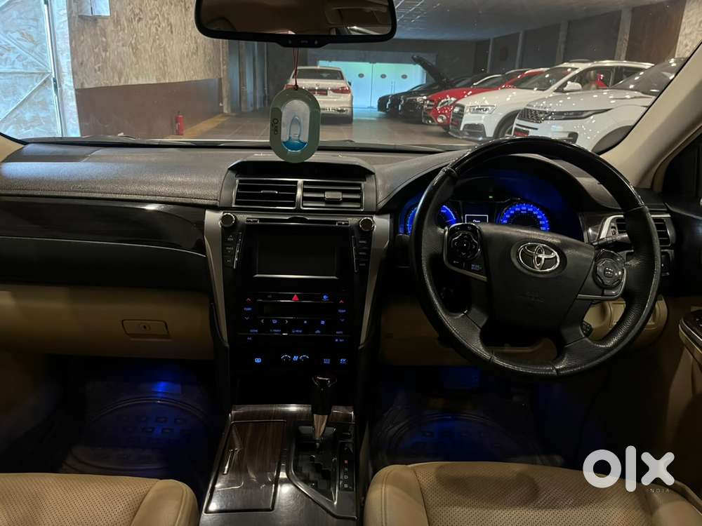 Toyota Camry 2.5 Hybrid, 2016, Petrol