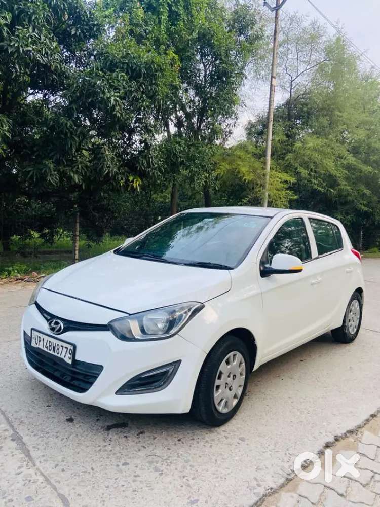 Hyundai I20 Magna 2013 Variant