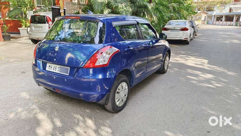 Maruti Suzuki Swift Vxi Abs Bsiv, 2014, Petrol