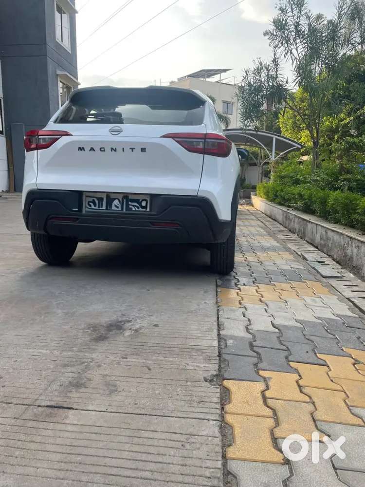 Nissan Magnite 2024 Petrol 35000 Km Driven