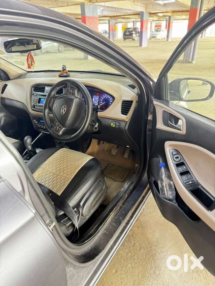 Hyundai New I20 Manual 2015 Petrol And Cng On Paper