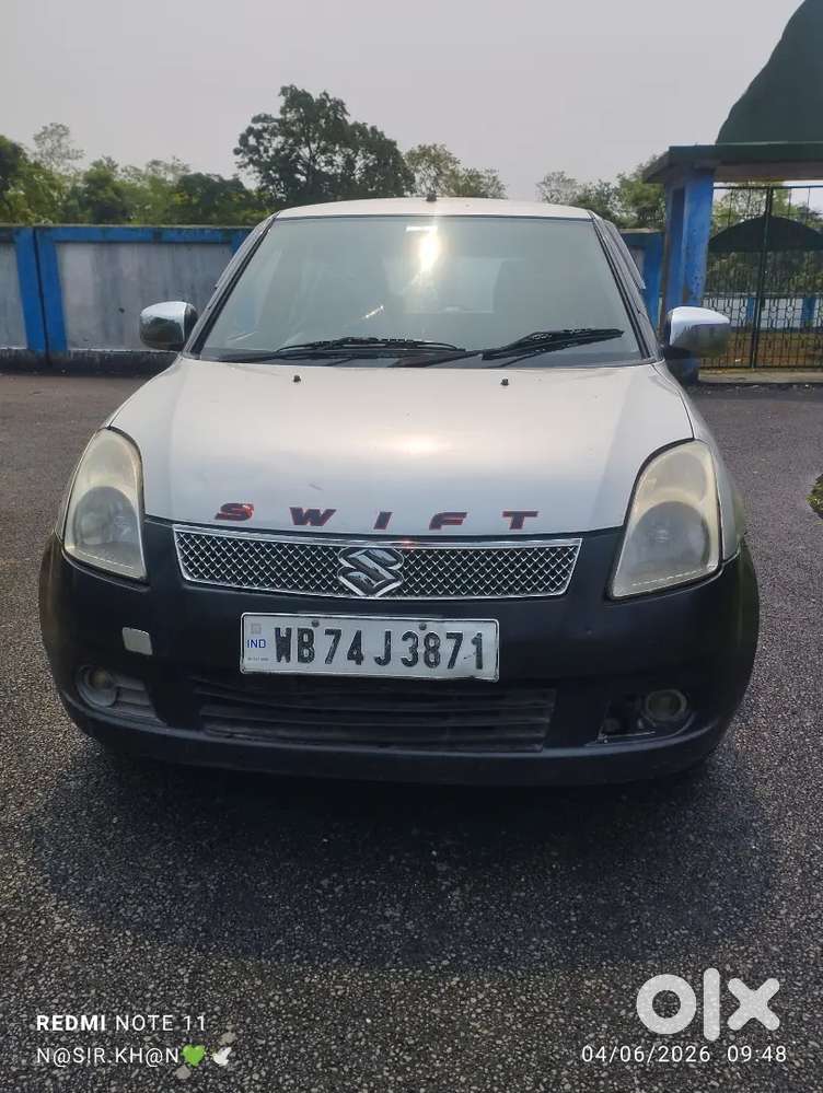 Maruti Suzuki Swift 2005 Petrol 80000 Km Driven