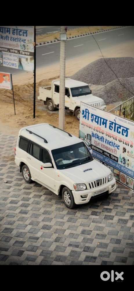 Mahindra Diesel Car 2013