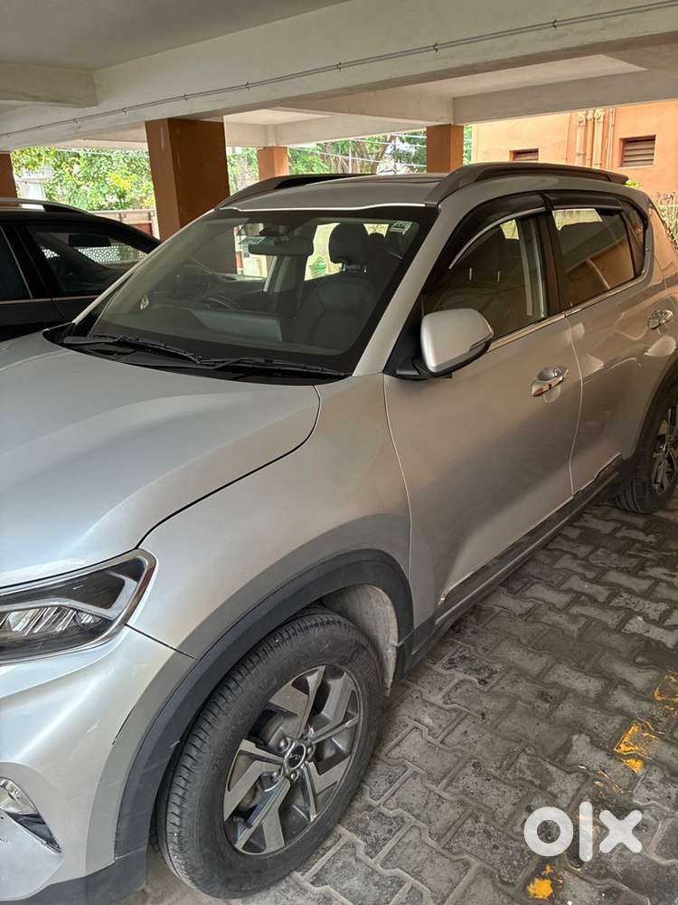 Kia Sonet Petrol 2022
