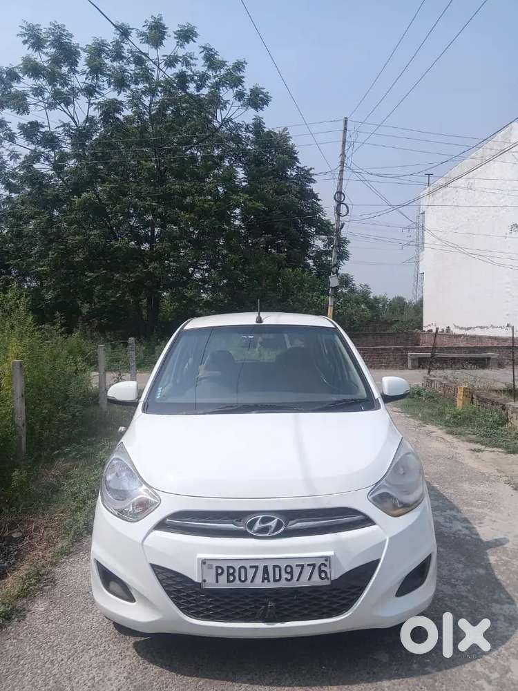 Hyundai I10 Sportz 2012 Km Running 74k Insurance Done