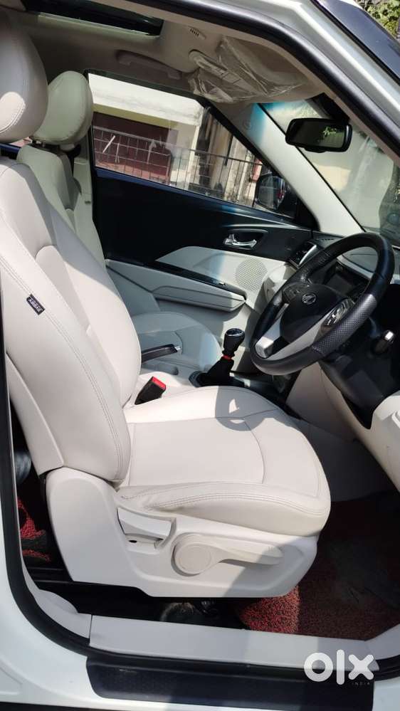 Mahindra Xuv300 W8 Option, 2022