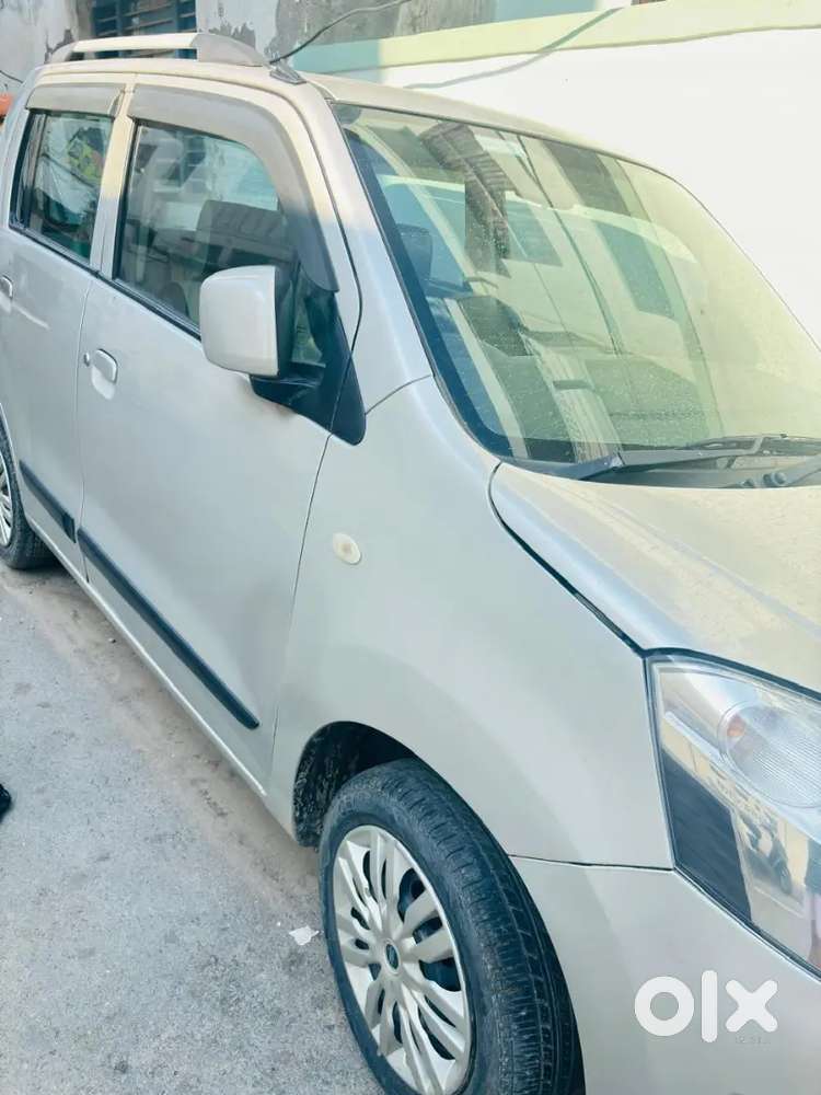 Wagon R Amt Top Model For Sale In U.p