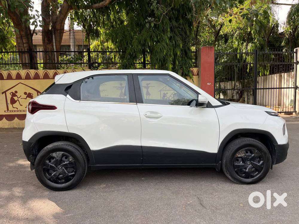 Tata Punch Camo Adventure Mt, 2024, Petrol