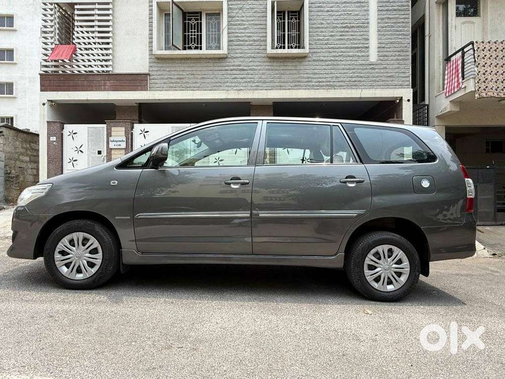 Toyota Innova 2.5 G (diesel) 7 Seater, 2013, Diesel