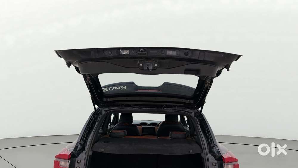 Nissan Magnite 1.0 Xv, 2021, Petrol