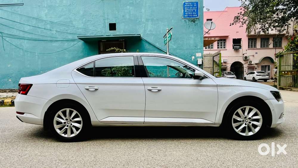Skoda Superb L&k 2.0 Tdi At, 2019, Diesel