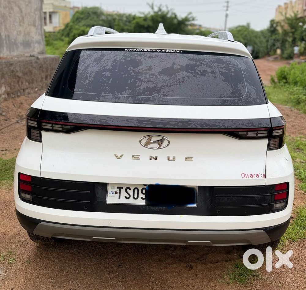 Hyundai Venue 2023 Diesel Car