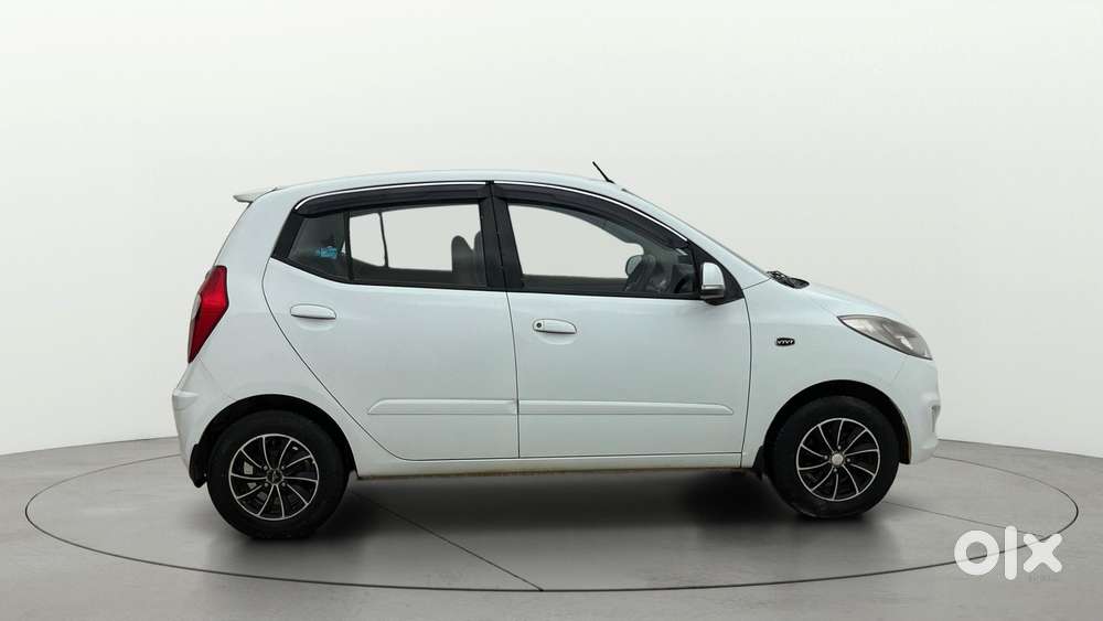 Hyundai i10 [ ] 1.2 Sportz AT, 2013, Petrol