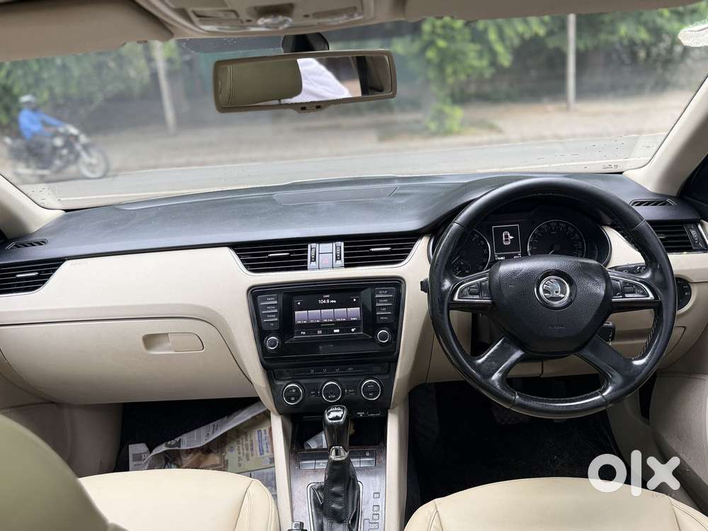 Skoda Octavia Elegance 2.0 Tdi At, 2014, Diesel