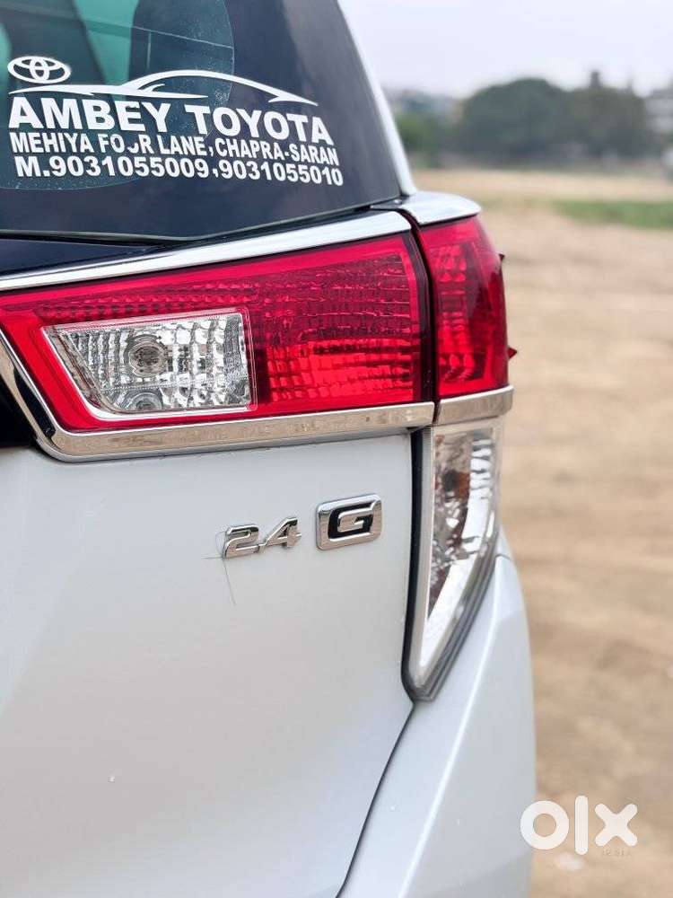 Toyota Innova Crysta 2.4 G Plus Mt 8 Str, 2025, Diesel