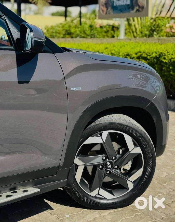 Hyundai Alcazar 2.0 Platinum (o) Petrol At 7 Str, 2022, Petrol