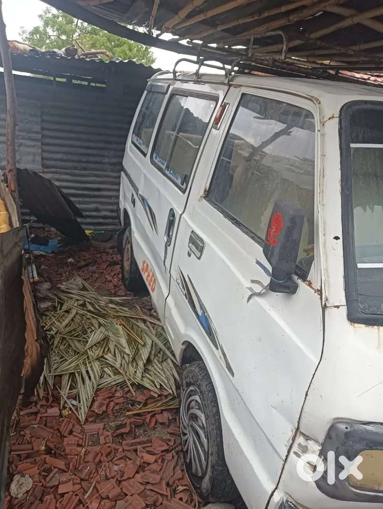 मारुति ओमनी