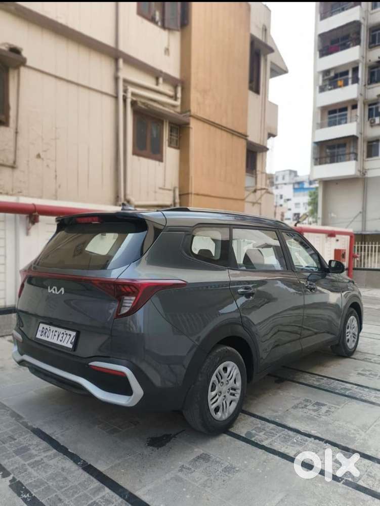 Kia Carens 1.4 Prestige Plus Turbo 7 Str, 2022, Petrol
