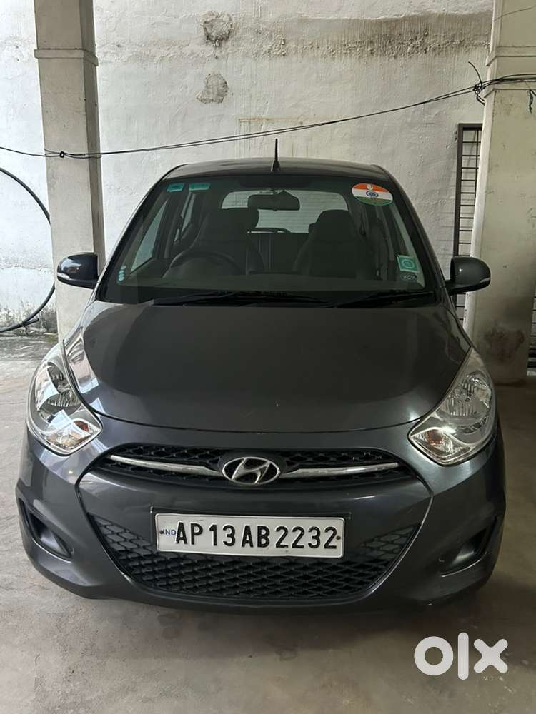 Hyundai I10 Sportz Petrol 2011