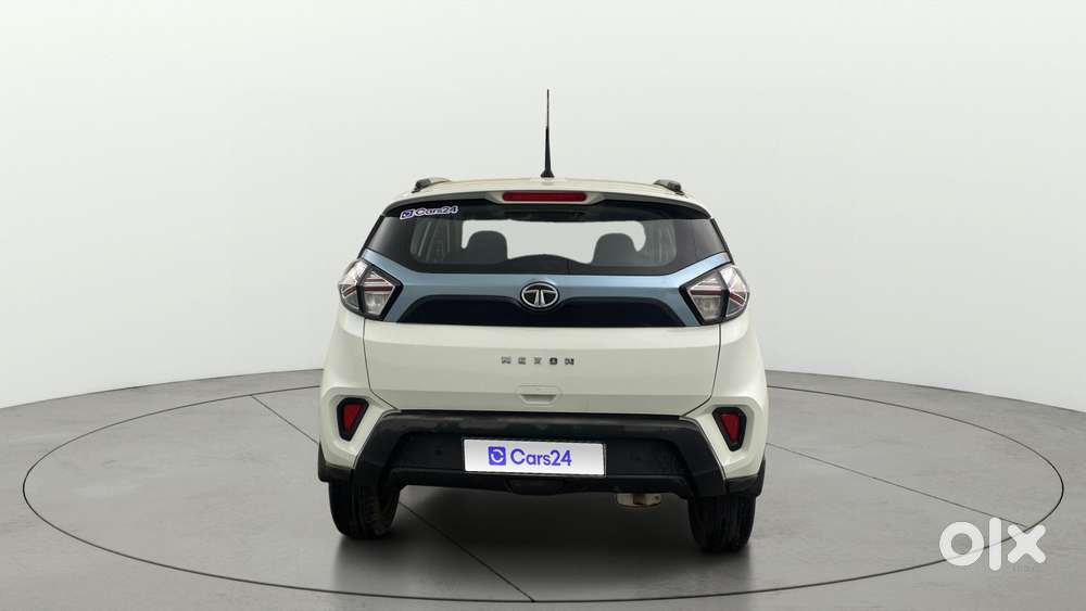 Tata Nexon 1.5 Revotorq Xma Amt, 2021, Petrol