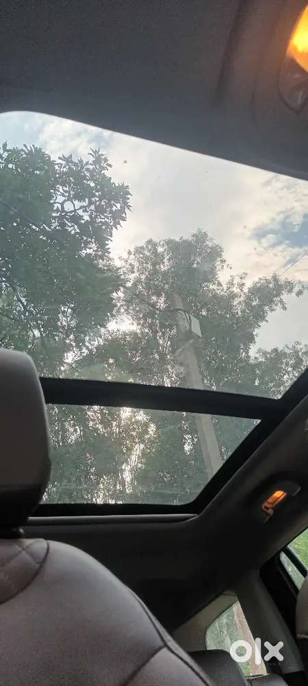 Panaromic Sunroof