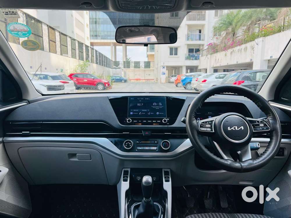 Kia Carens 1.4 Prestige 7 Str, 2022, Petrol