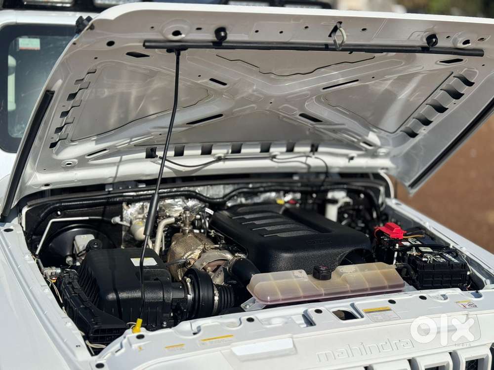 Mahindra Thar Roxx Mx5 Rwd Diesel, 2025, Diesel