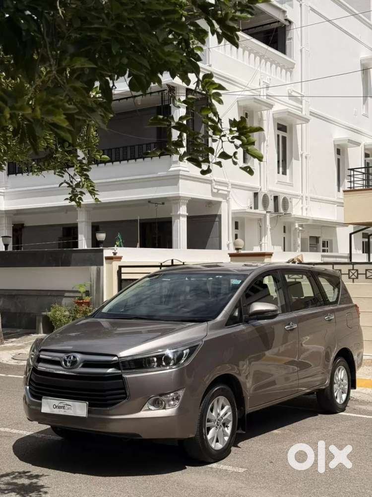 Toyota Innova Crysta 2.4 V 7 Str, 2017, Diesel