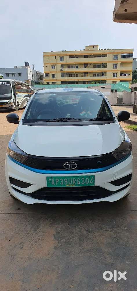 Want To Make 1lakh A Month With The Fun Of Driving?