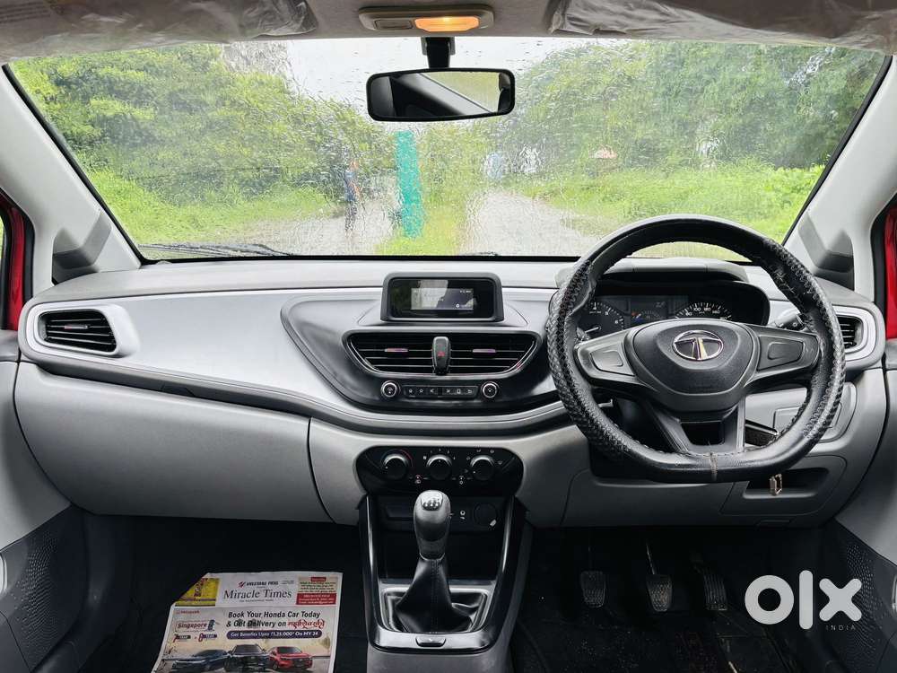 Tata Altroz 1.2 Xm Plus, 2020, Petrol