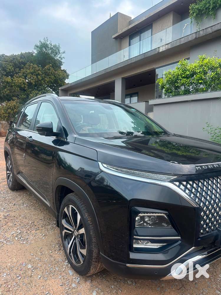 Mg Hector Plus 2023