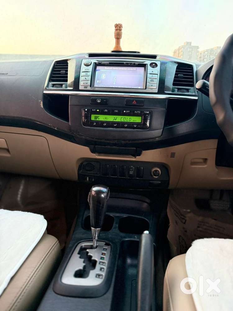 Toyota Fortuner 3.0 4x2 Automatic, 2015, Diesel