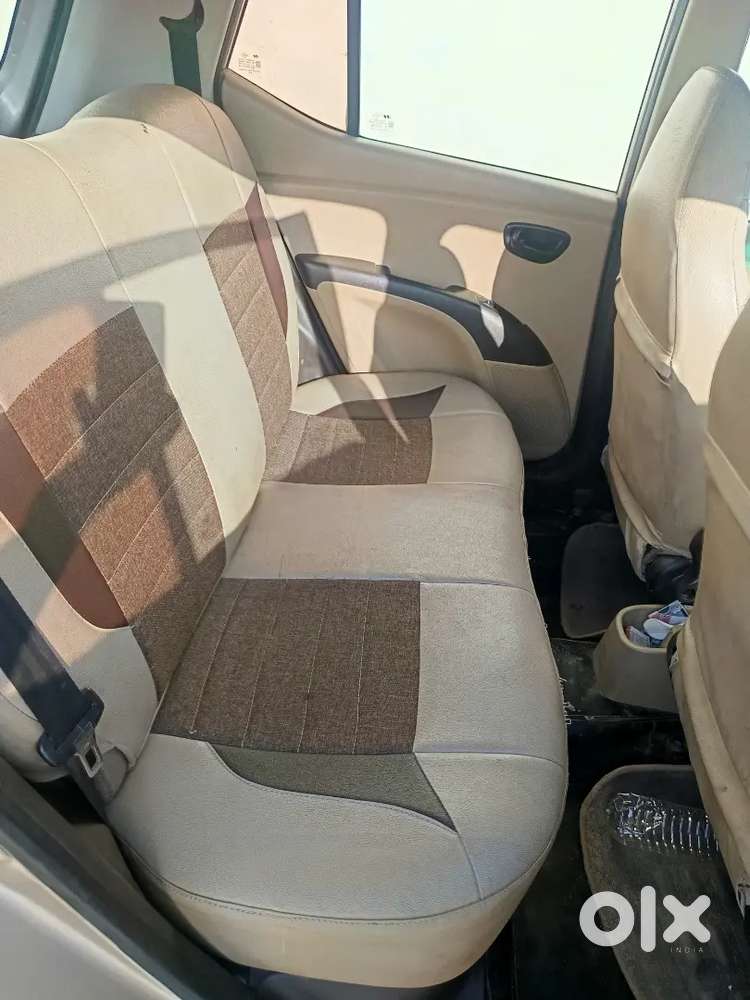 Hyundai I10 Magna O 2010 Model
