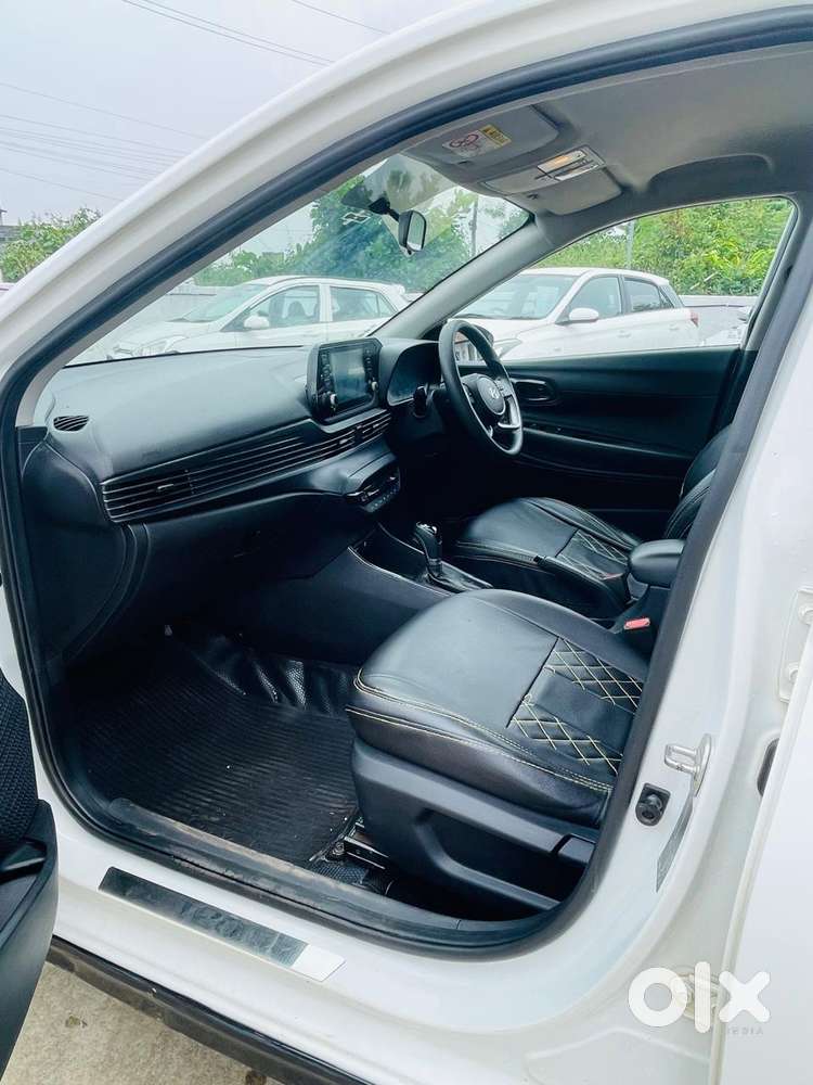 Hyundai I20 Sportz Plus Cvt, 2022, Petrol