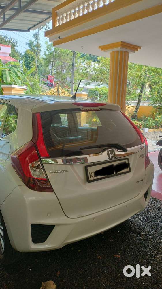 Honda Jazz V Mt 1.2 Petrol , Orchid Pearl White