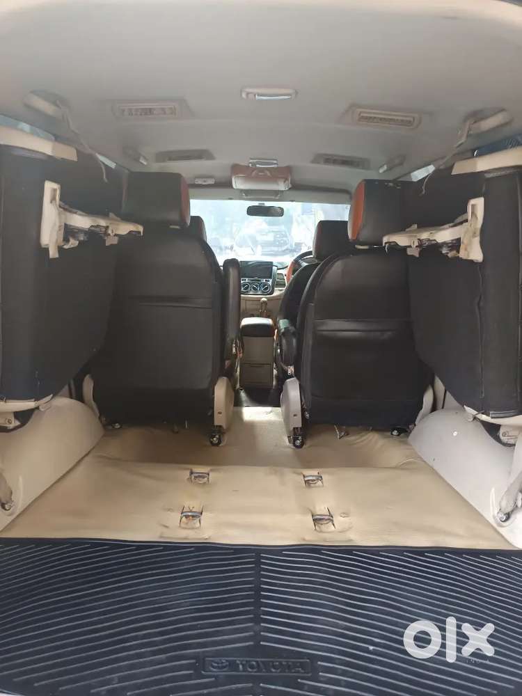 Toyota Innova 2.5 Gx 2011