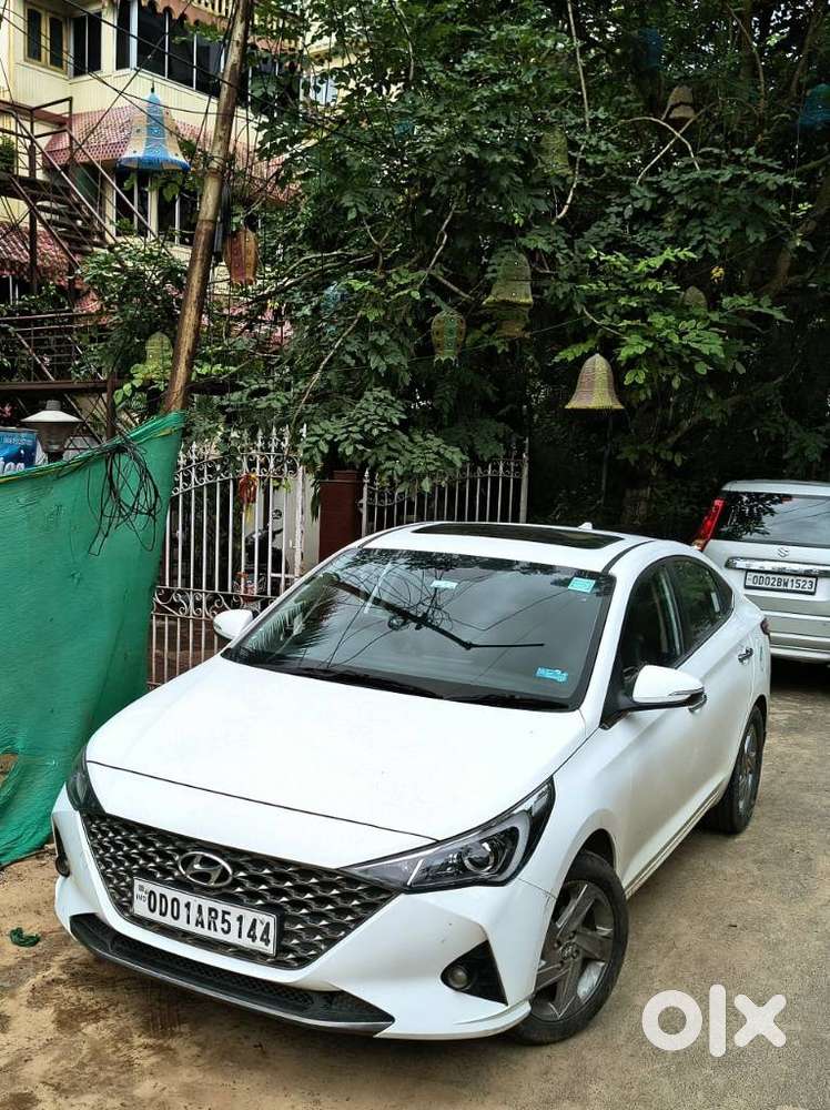 Hyundai Verna 1.5 Mpi Mt Sx (o), 2023, Petrol