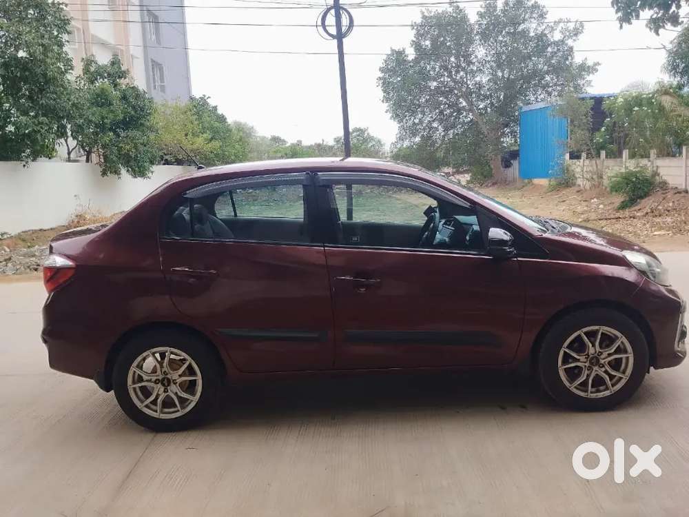 Honda Amaze Vx 2016 Showroom Track