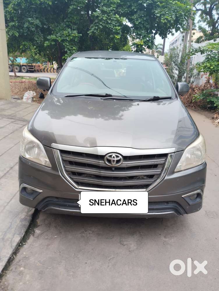 Toyota Innova 2.5 G (diesel) 7 Seater Bs Iv, 2014, Diesel