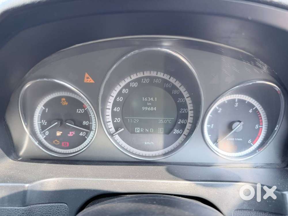 Mercedes-benz C-class 2011