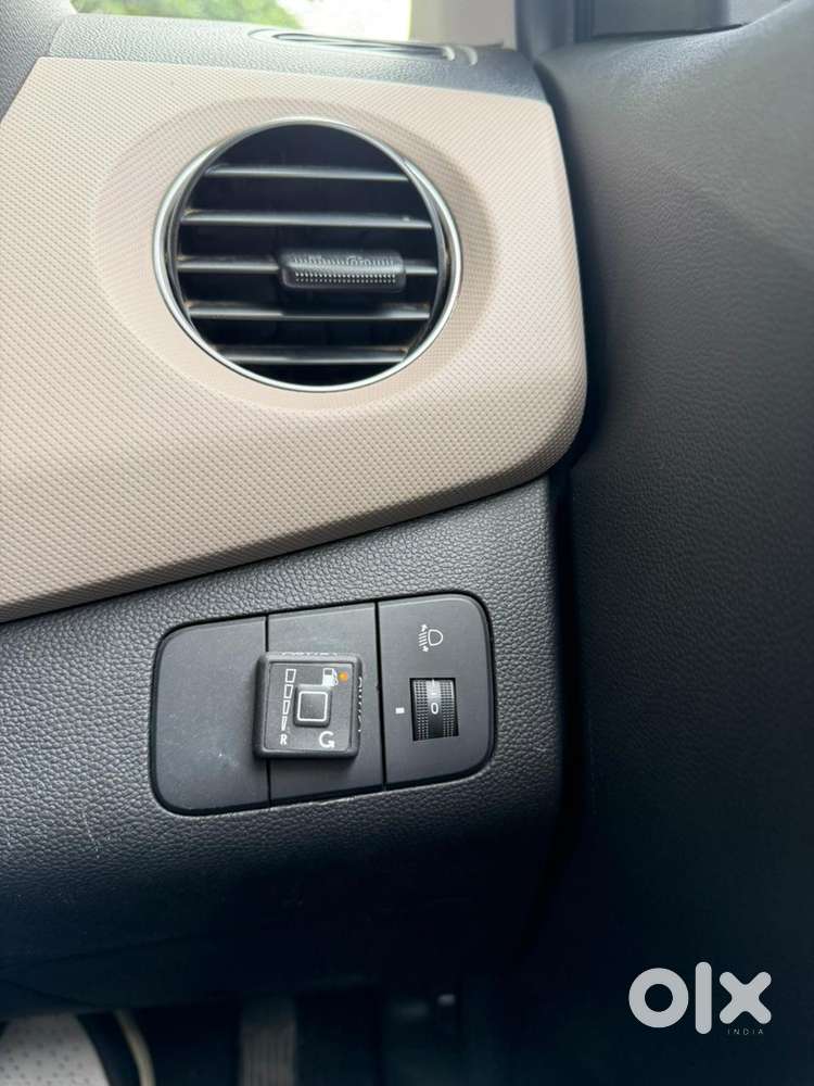 Hyundai Grand I10 2016-2017 Magna, 2017, Cng & Hybrids