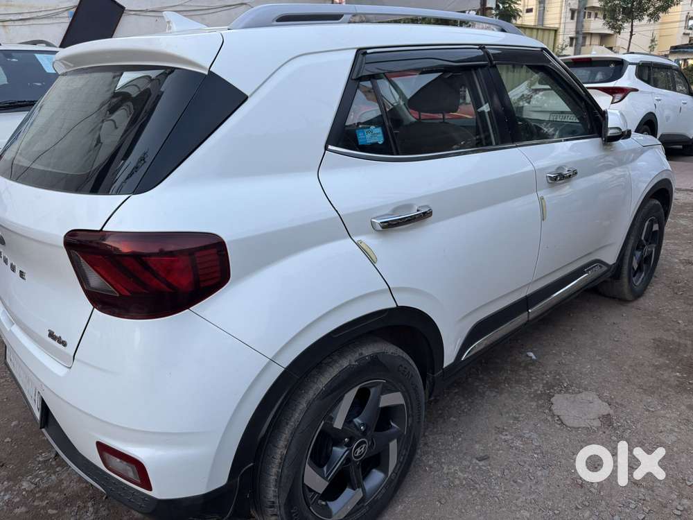 Hyundai Venue Sx Plus Turbo Dct, 2021, Petrol