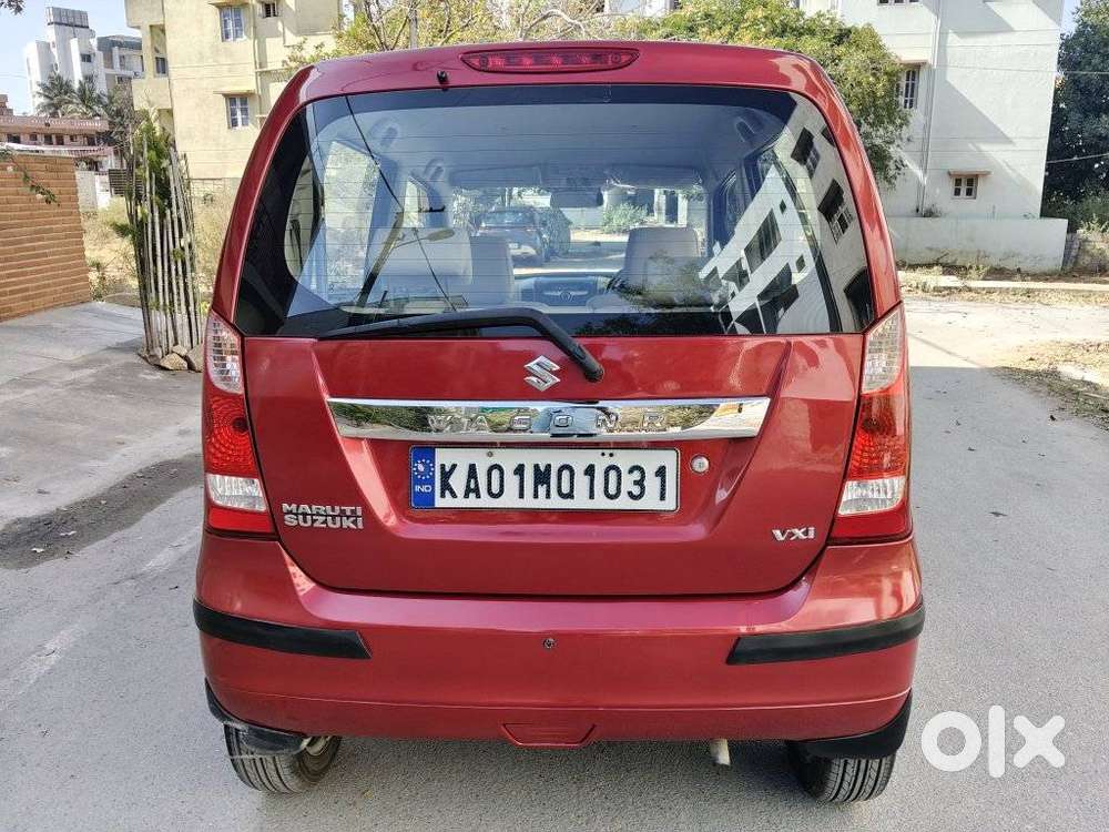 Maruti Suzuki Wagon R Vxi Mt 1.0l, 2017, Petrol