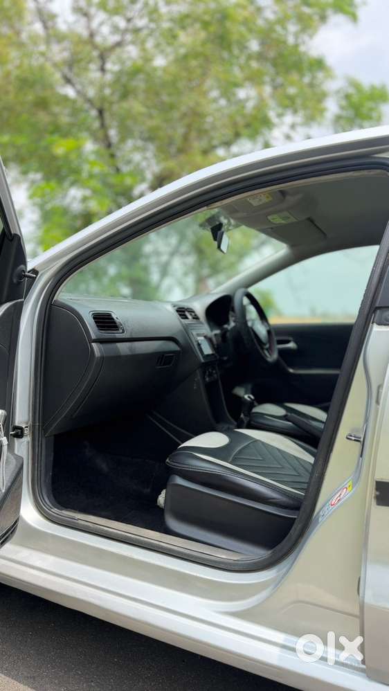 Volkswagen Ameo Petrol Manual 2017