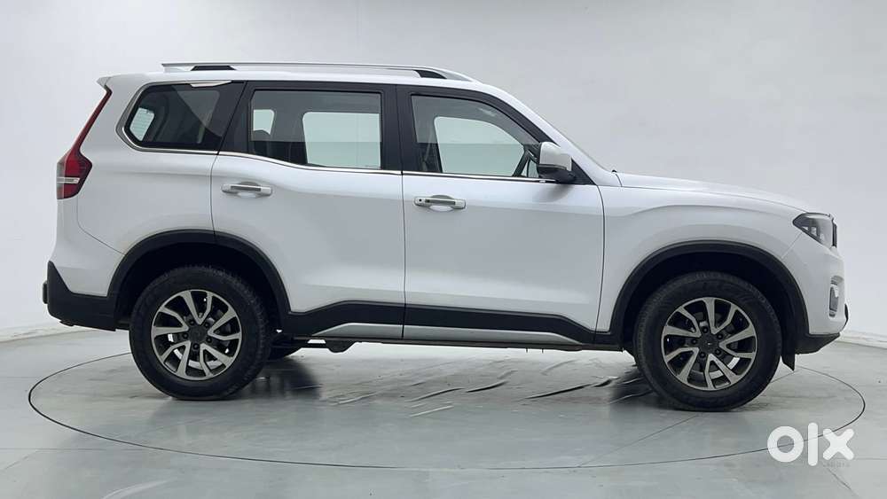 Mahindra Scorpio N Z8 L Petrol At 7 Str, 2022, Petrol