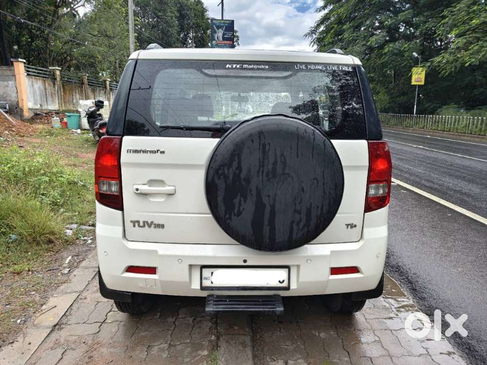 Mahindra Tuv 300 T6 Plus, 2017, Diesel