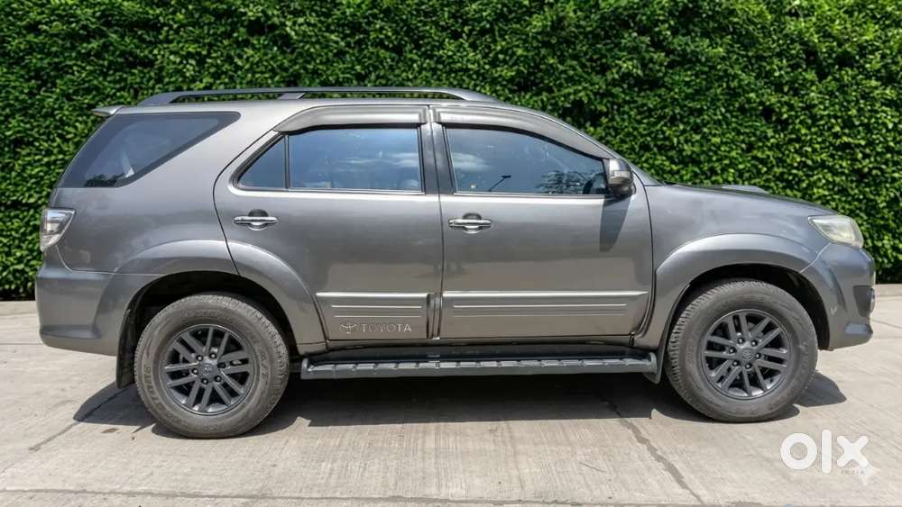 Toyota Fortuner 4x2 Automatic