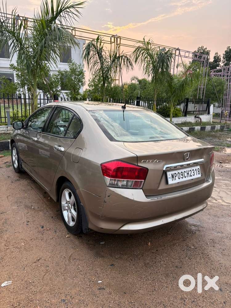 Honda City 2011 Petrol & Cng Well Maintained