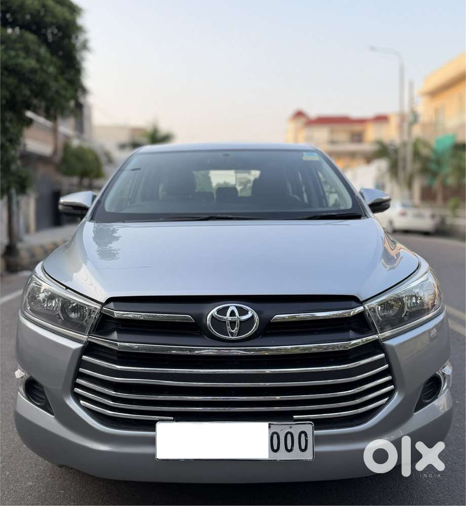 Toyota Innova Crysta 2.8 Gx At 8s, 2020, Diesel