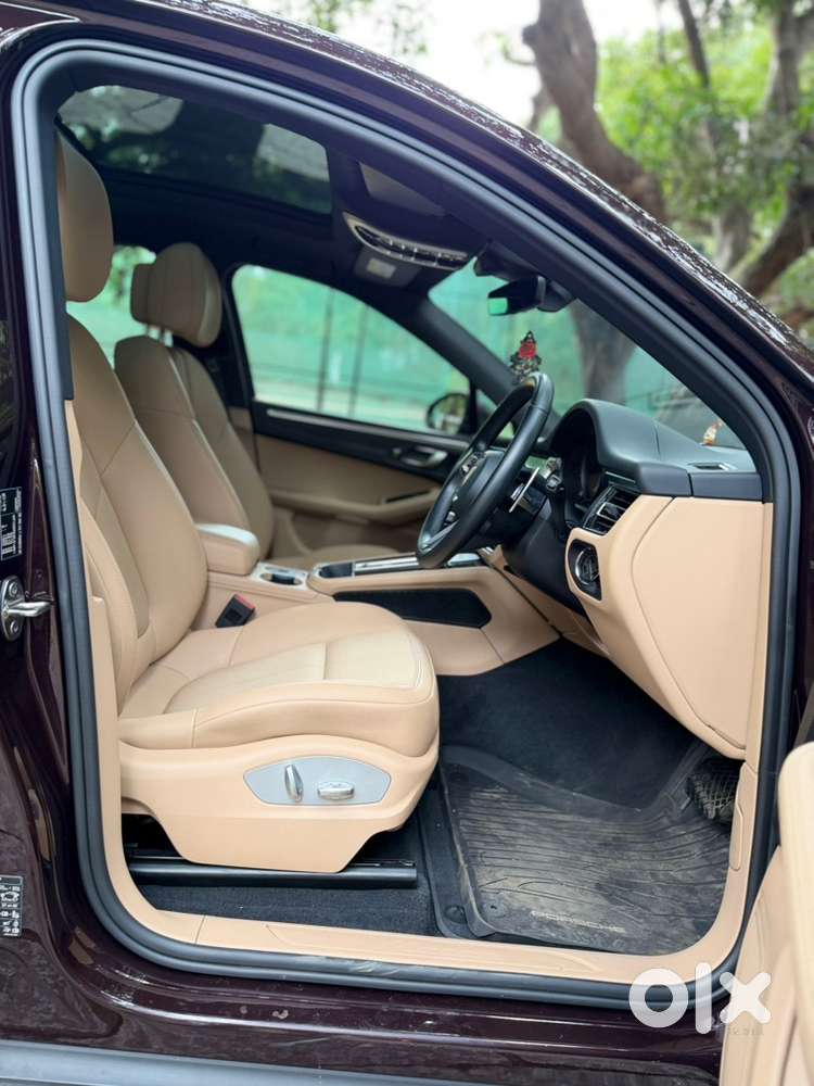 Porsche Macan 2024 Petrol 11000 Km Driven